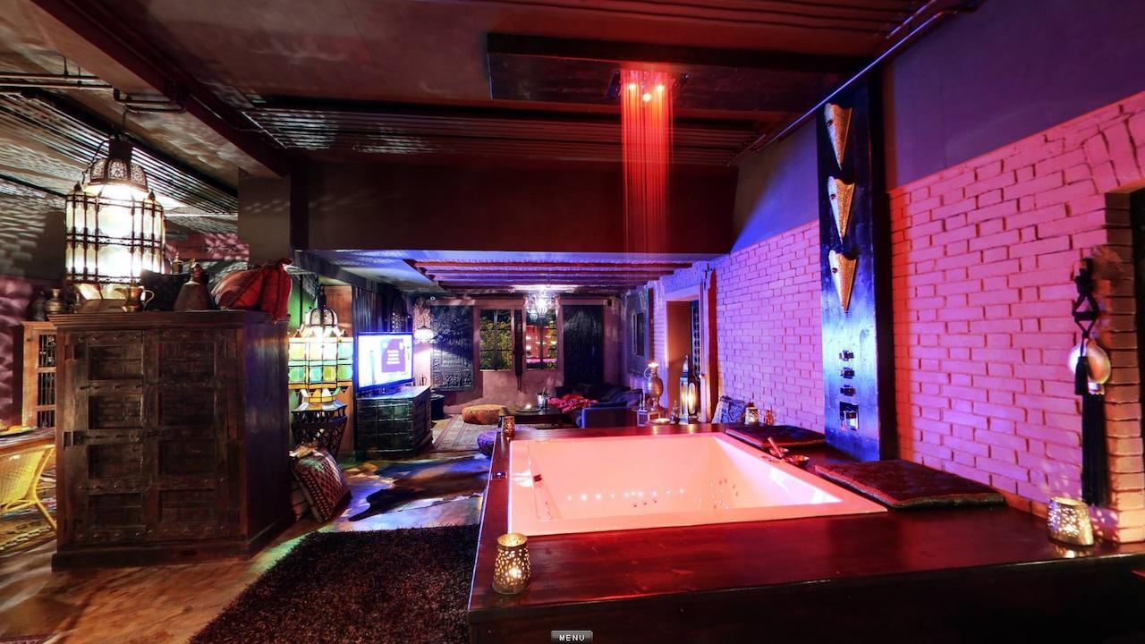 Bijou Hotel / Love And Romance Kallnach Zimmer foto